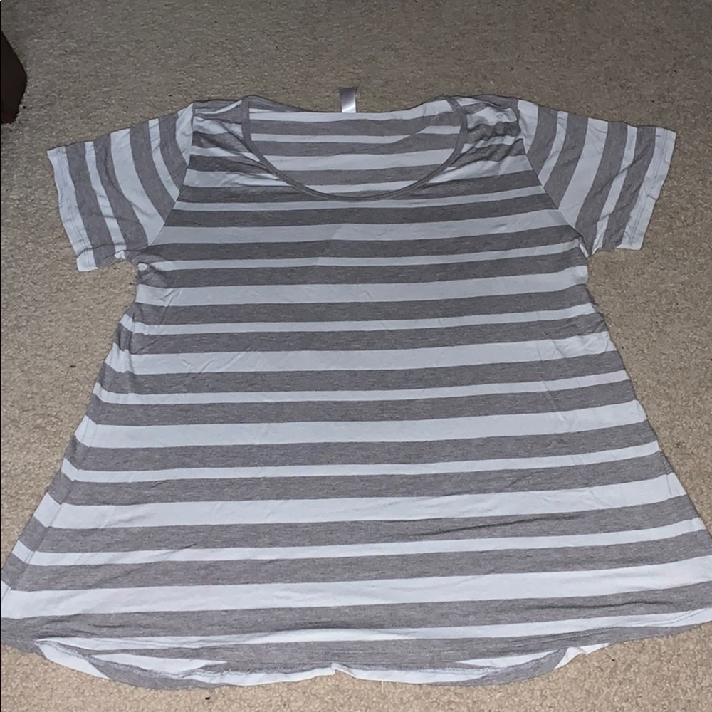 Lularoe classic T
